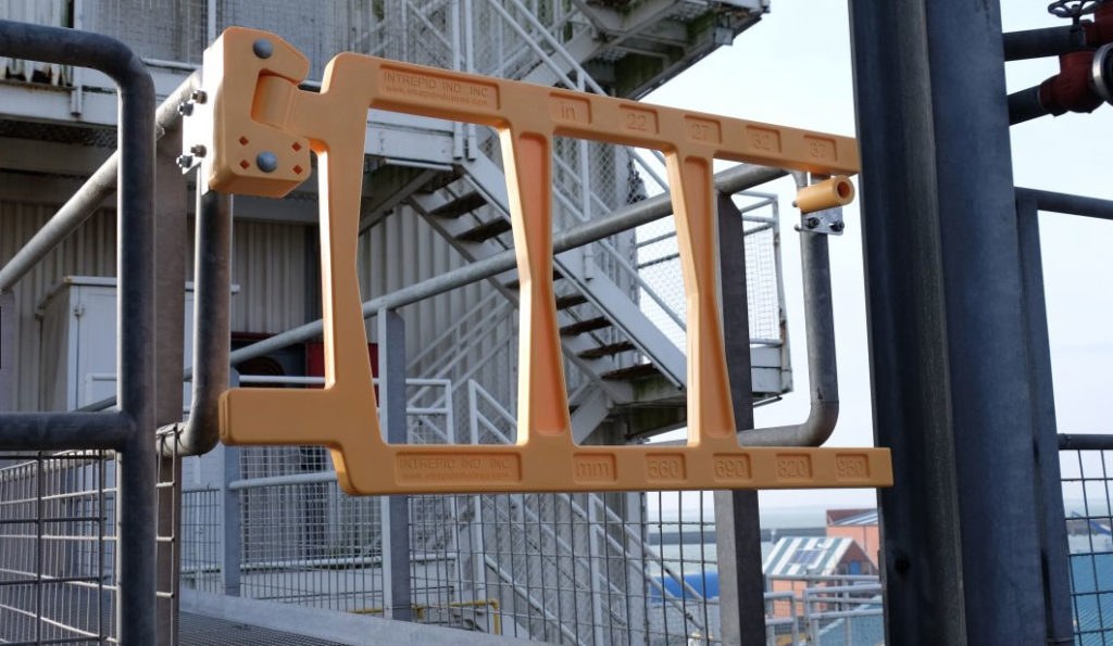 BLH-DOM Safety Gate installed at an industrial access point